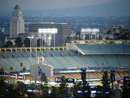 Phony AI content stealing fan attention during baseball playoffs